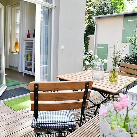 Jethon Studio-Appartement Im Gruenen Бернбург Екстер'єр фото